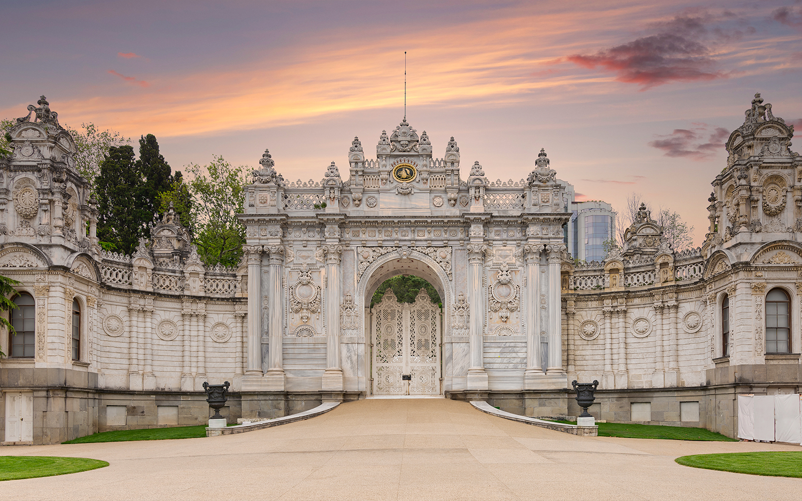 Dolmabahçe Palace